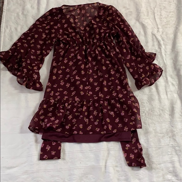 Frilly summer dress - Picture 2 of 5